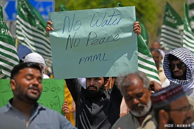 关于排名变化：轮换、伤病和战术调整带来的连锁反应的信息