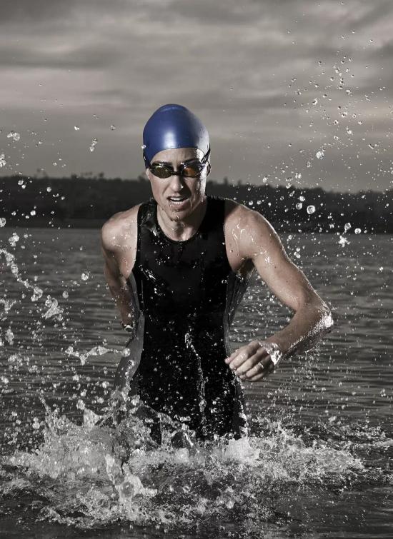 大型铁人70.3赛，速度与耐力的极限考验的简单介绍