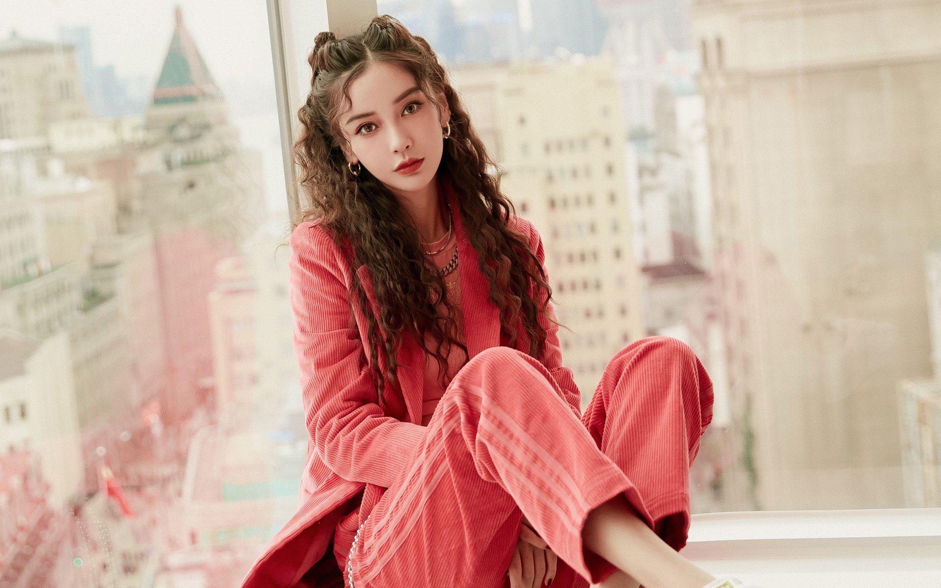 _极地冰雪运动体验馆:都市中的白色奇迹_,极地冰镇