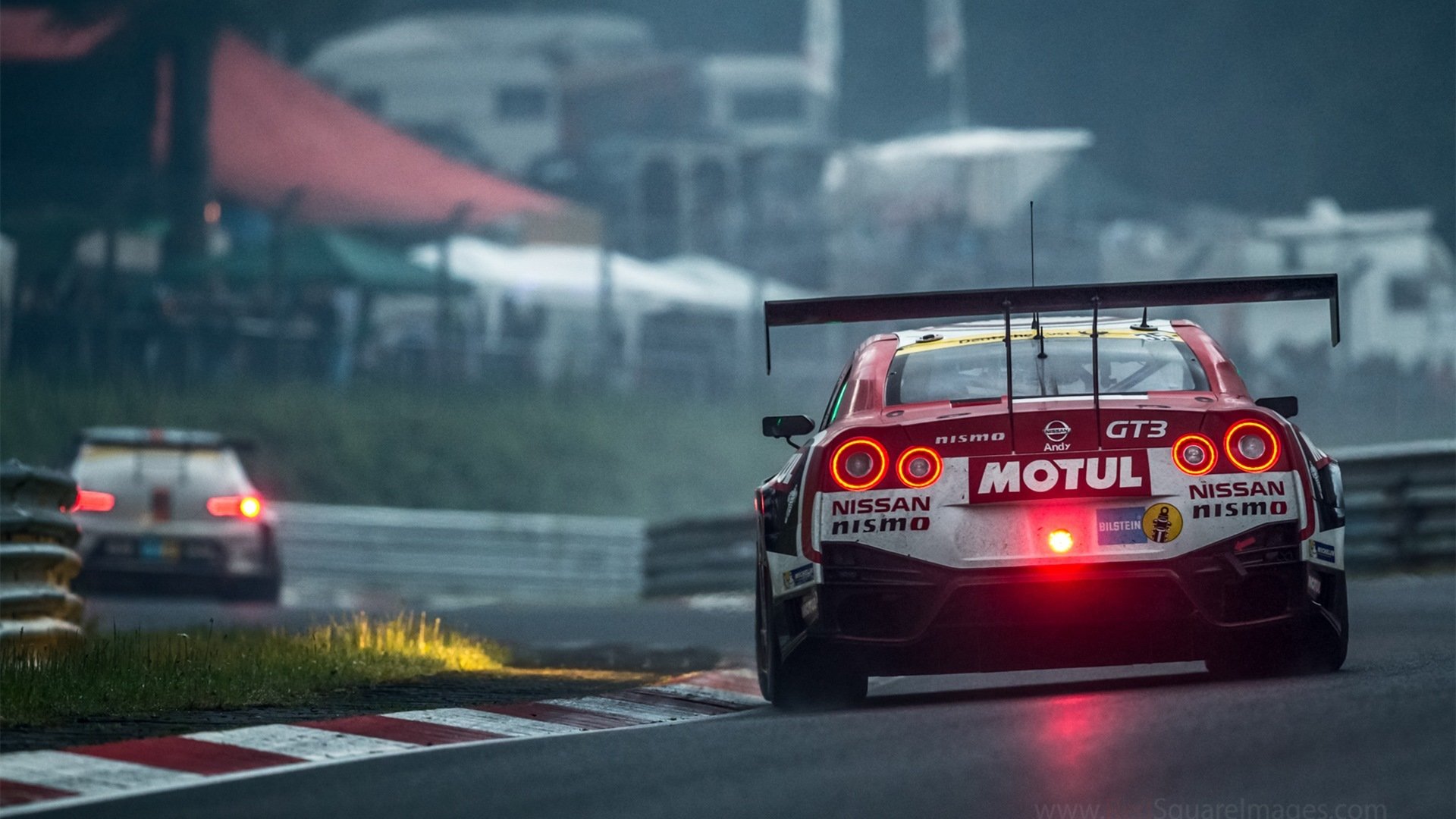 足球退役球员转型路径多元化探索,足球球员退役后干什么