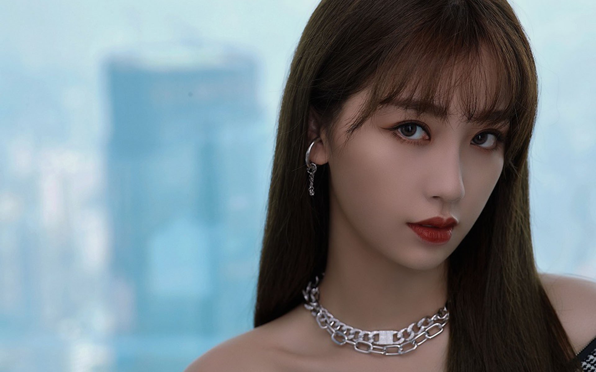 “青少年足球比赛引入AI裁判,提升公平公正”,青少年足球大赛