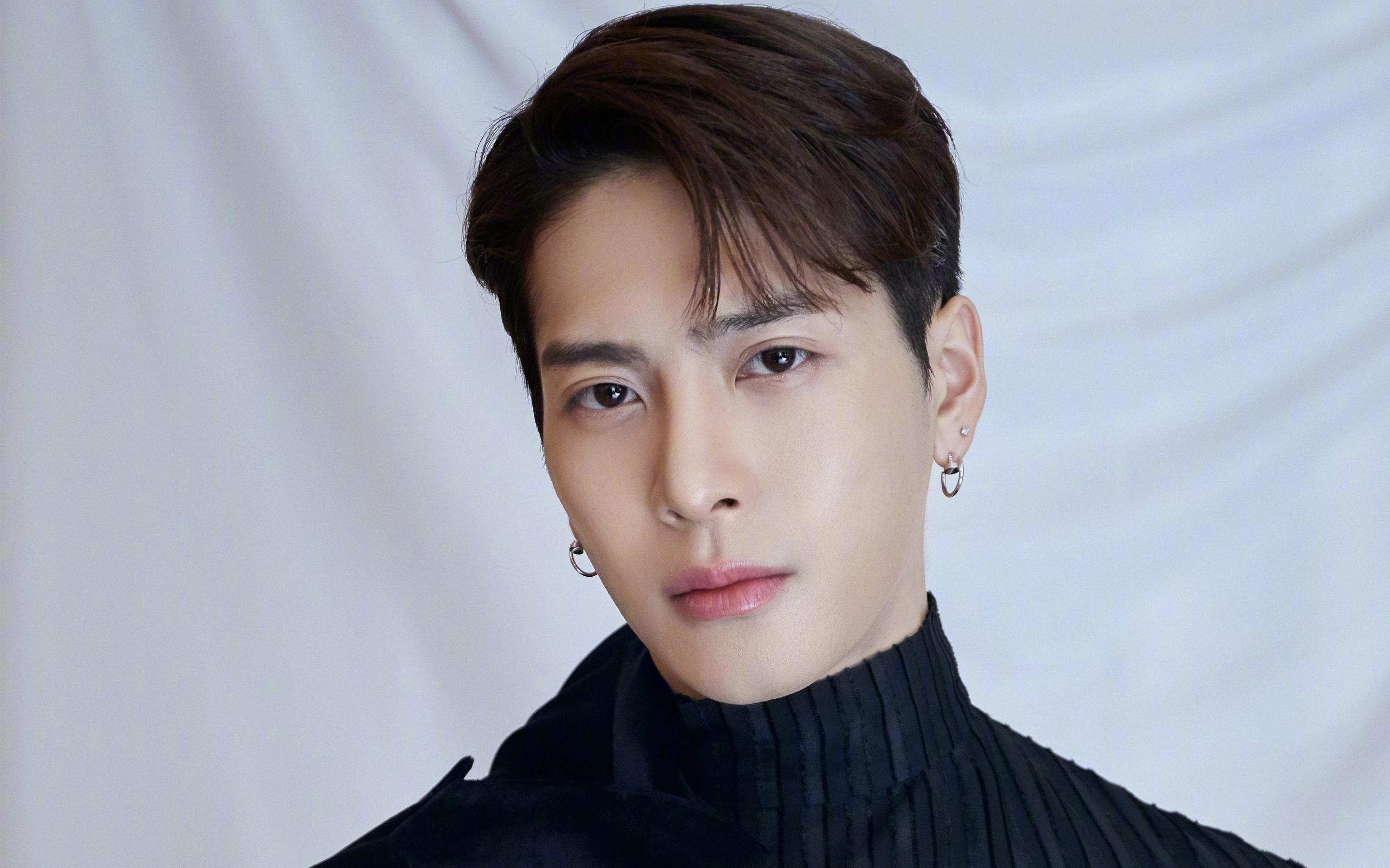 【现场气氛火爆】球迷疯狂助威点燃比赛激情,球迷疯狂庆祝