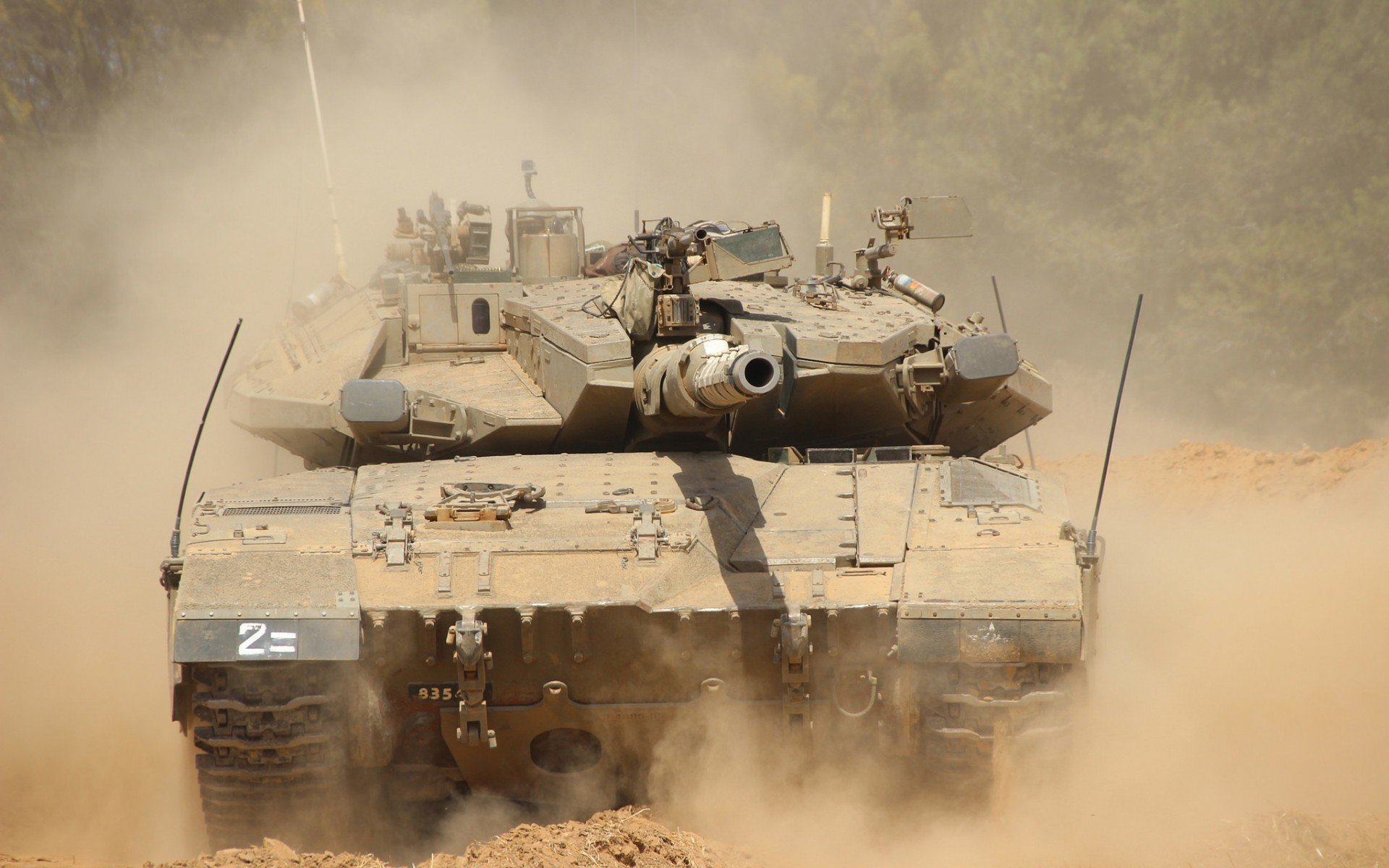 广州队逆转成功,豪取赛季重要胜利,前12轮的比赛,广州队取得5胜7负的成绩