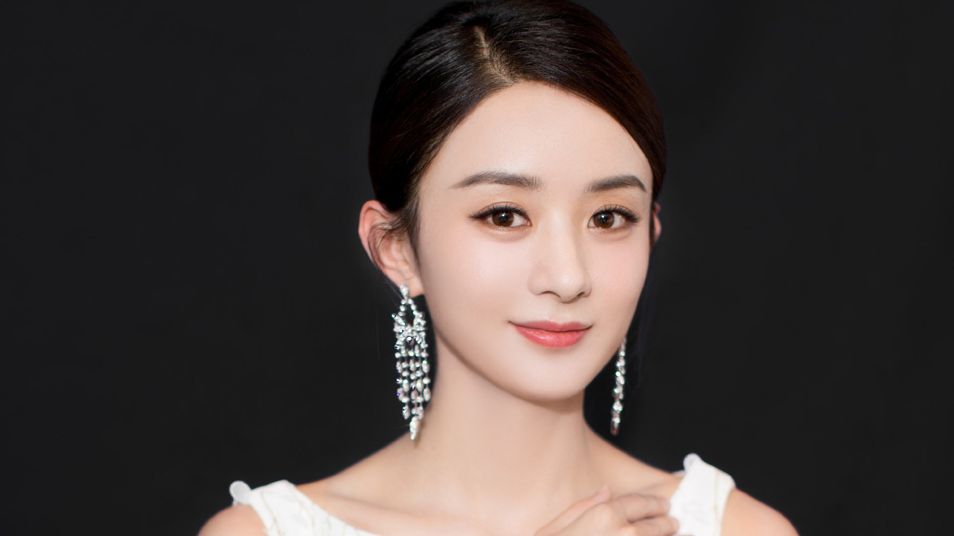 国际热身赛U23国足战平 球员拼搏精神感人,u22国足热身赛