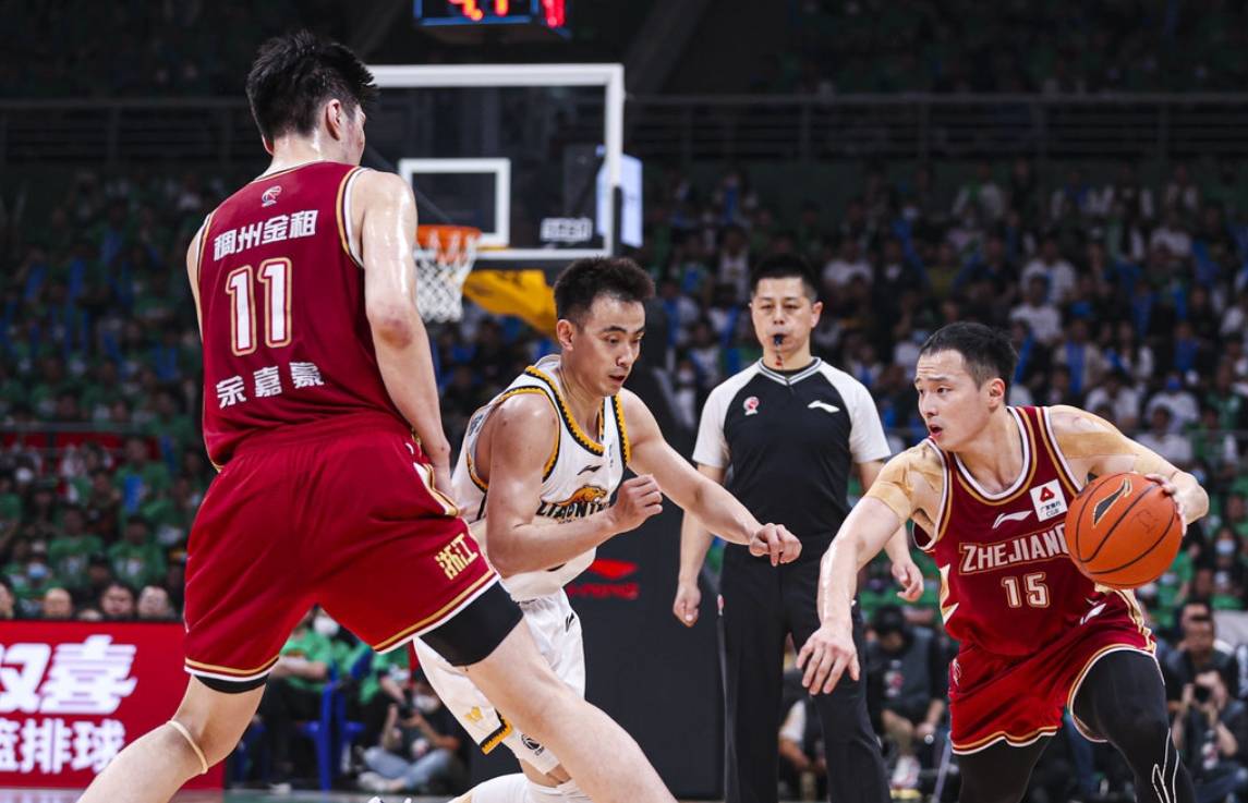 爱游戏体育：CBA球队的球迷互动活动：如何提升球迷的参与感和归属感？的简单介绍