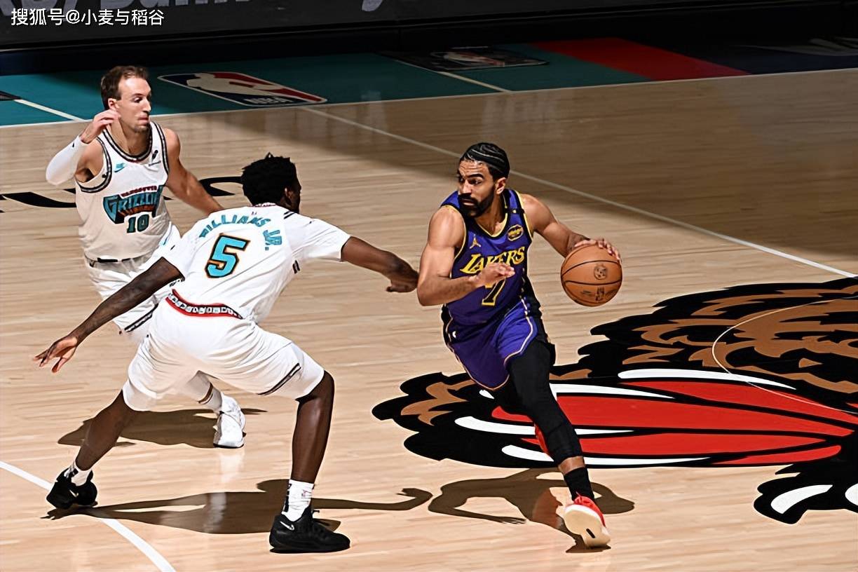 爱游戏体育:湖人队新赛季的战术演练:如何提升进攻效率和防守强度?的简单介绍 爱游戏体育:湖人队新赛季的战术演练:如何提升进攻效率和防守强度?的简单介绍