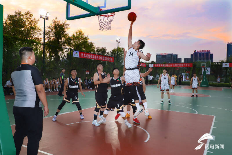 关于爱游戏体育：篮球主题的摄影比赛：用镜头记录篮球的精彩瞬间的信息