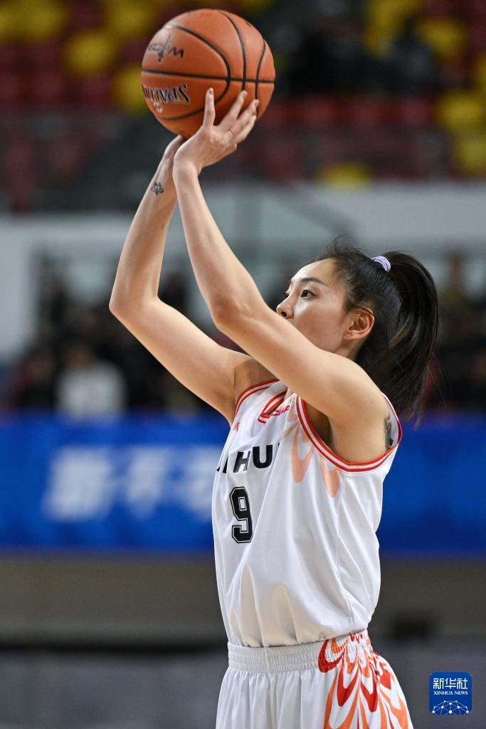 关于爱游戏体育：WCBA：球员的奋斗故事，激励更多人追逐篮球梦想的信息