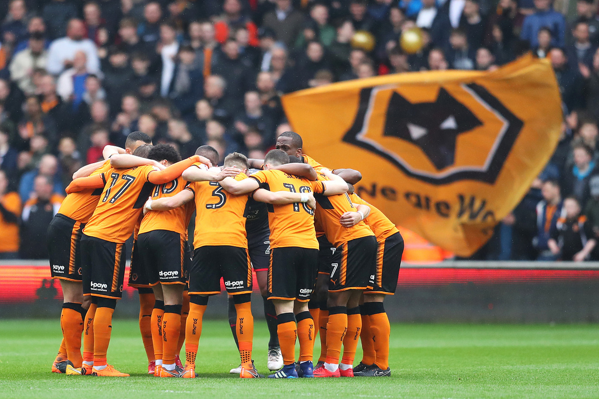 爱游戏体育：英超狼队新赛季的战术布局与挑战的简单介绍